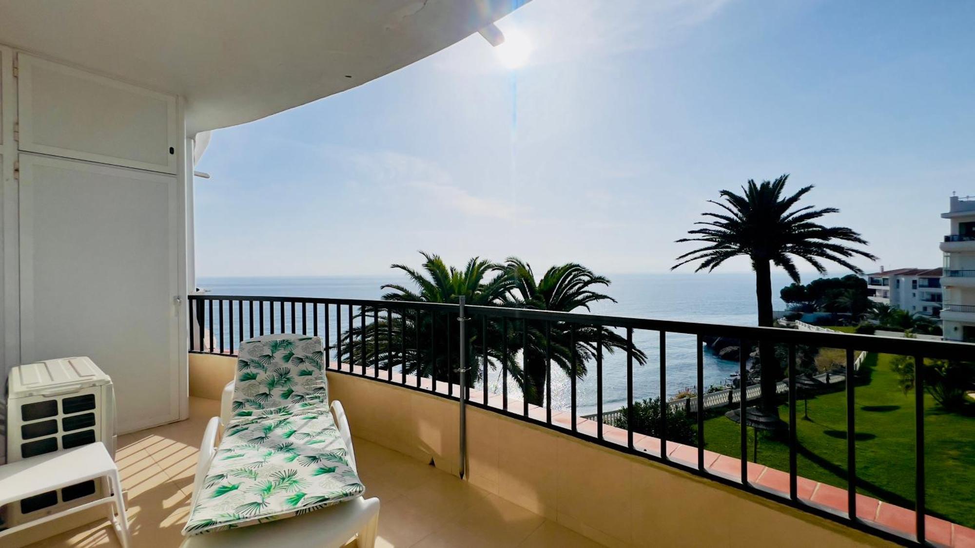 Apartamento Acapulco Playa Beautiful Seaview Nerja Exterior foto